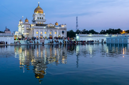 Gurdwara Bangla Sahib - Delhi Agra 2 Days Tour Package Gurdwara Bangla Sahib - Delhi Agra 2 Days Tour Package