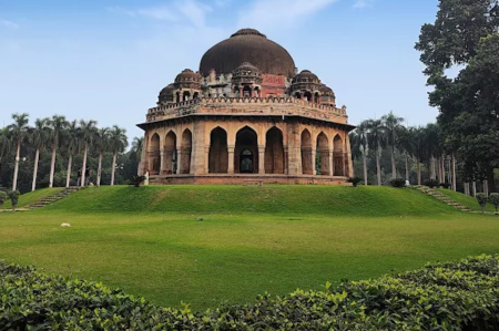 Lodhi Garden - Delhi Tour Packages