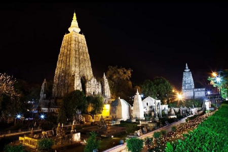 Gaya Bodhgaya Tour Package - Mahabodhi Temple
