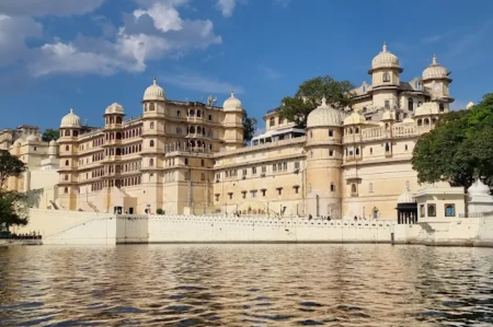 City Palace- Udaipur One Day Tour Package